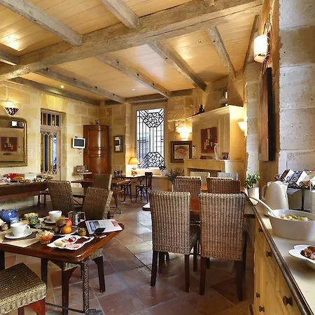 Hotel La Tour Intendance