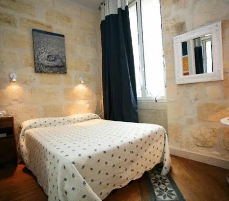 فندق La Tour Intendance 3*