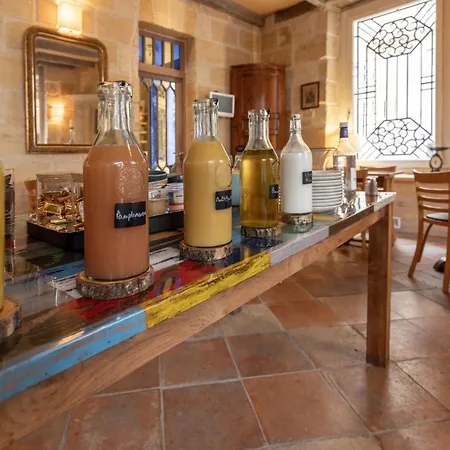 La Tour Intendance فندق 3*