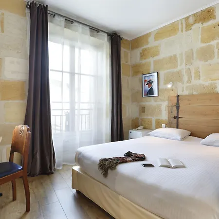 La Tour Intendance فندق