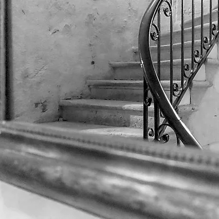 La Tour Intendance 3* Bordeaux