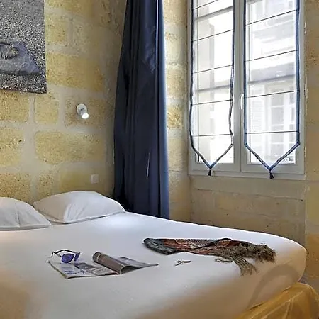 Hotel La Tour Intendance 3*