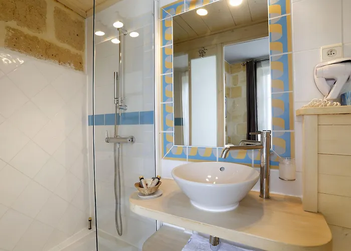 La Tour Intendance Отель Бордо