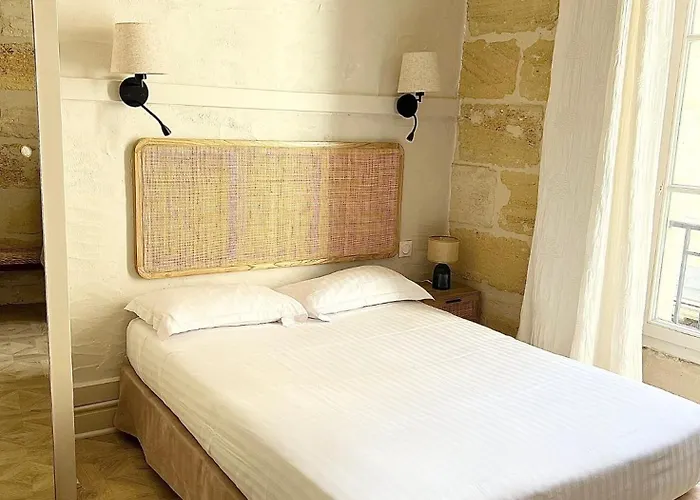 La Tour Intendance Отель Бордо