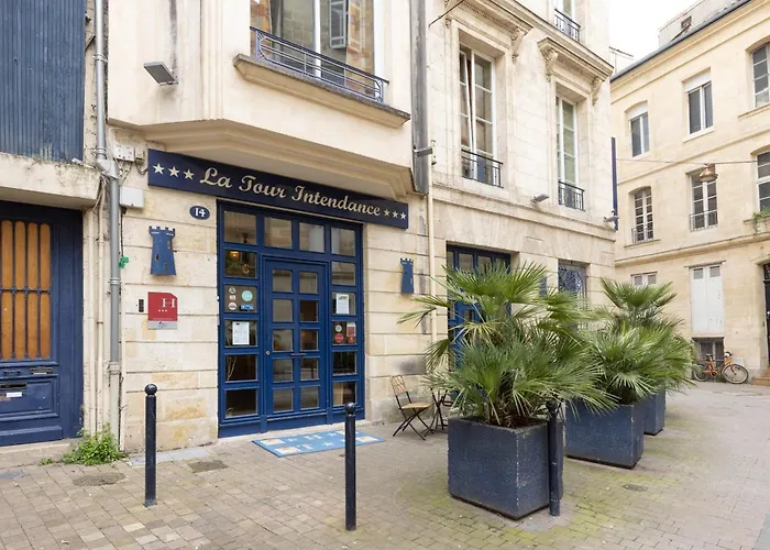 La Tour Intendance 3* Бордо