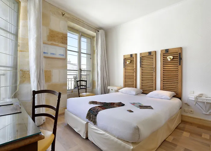 La Tour Intendance Отель 3*