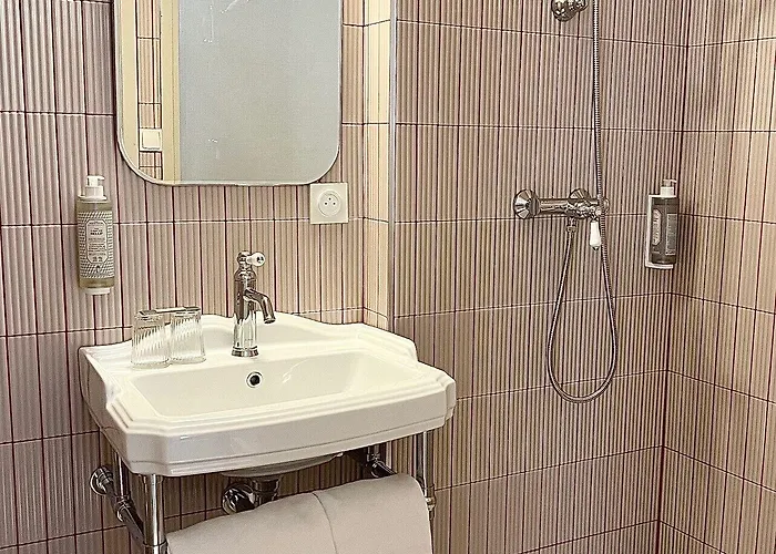 La Tour Intendance Отель 3*