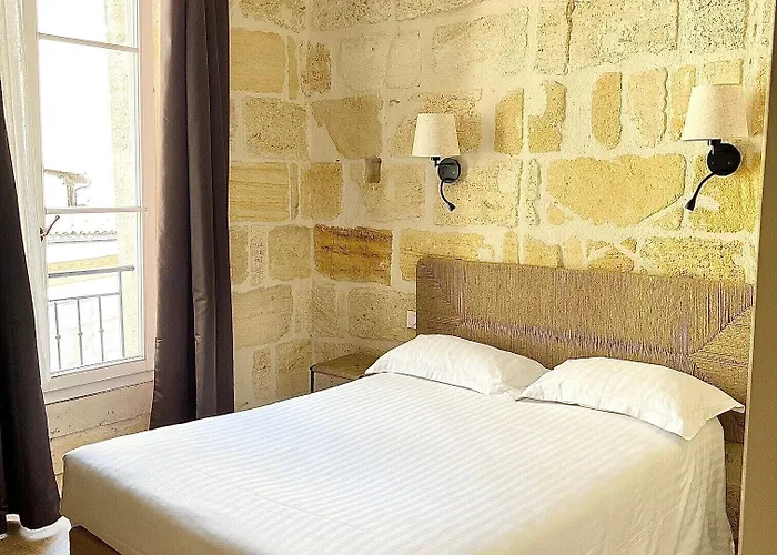 La Tour Intendance Отель Бордо