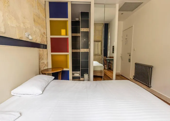 La Tour Intendance Бордо