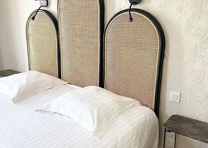 La Tour Intendance Бордо