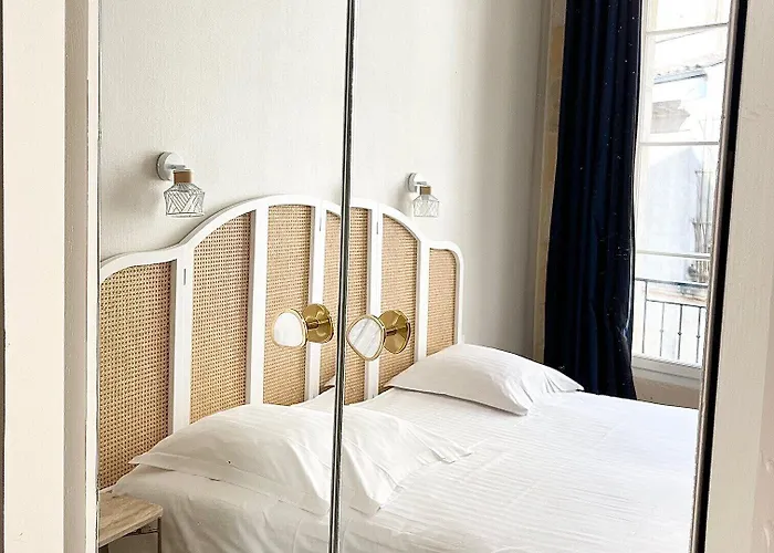 La Tour Intendance Отель Бордо