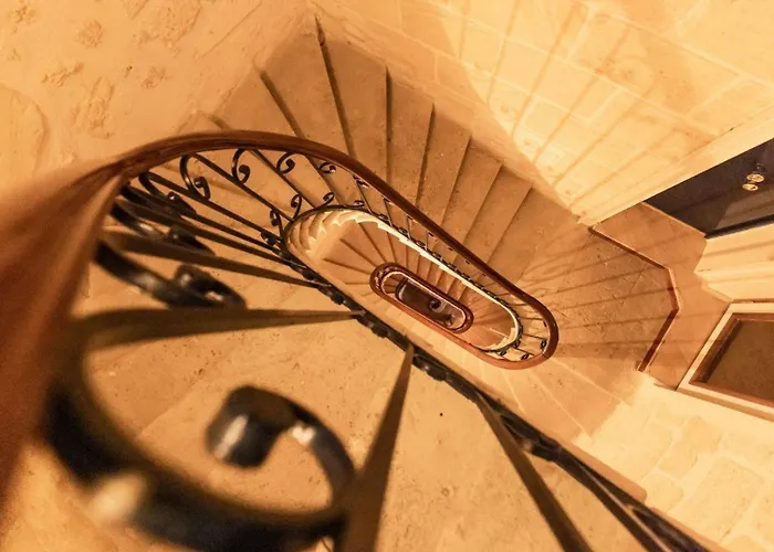 Hotel La Tour Intendance Bordeaux