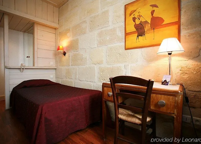 La Tour Intendance 3* Bordeaux